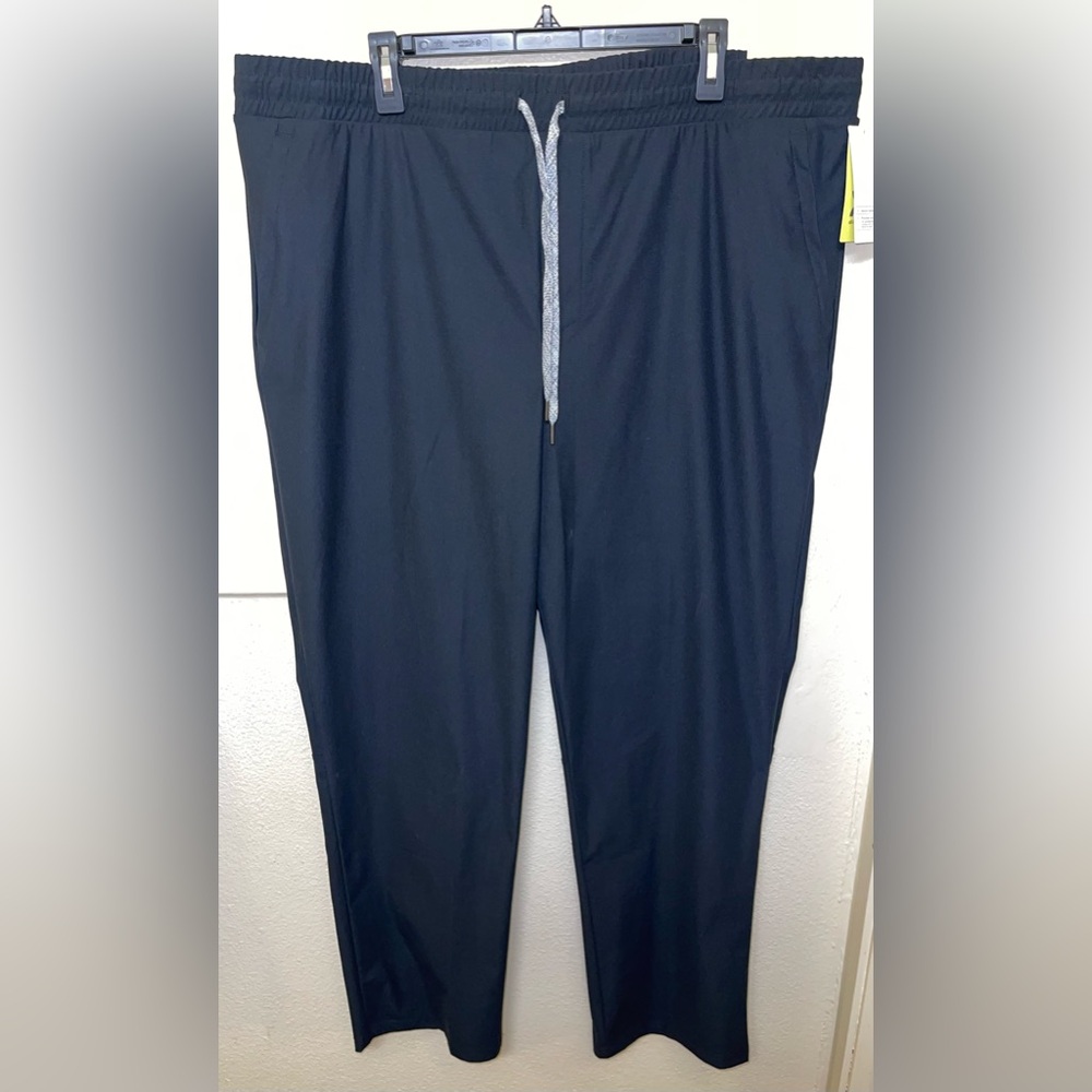 All in Motion Men's Black 360 Lifestyle Pants with Gray Drawstring